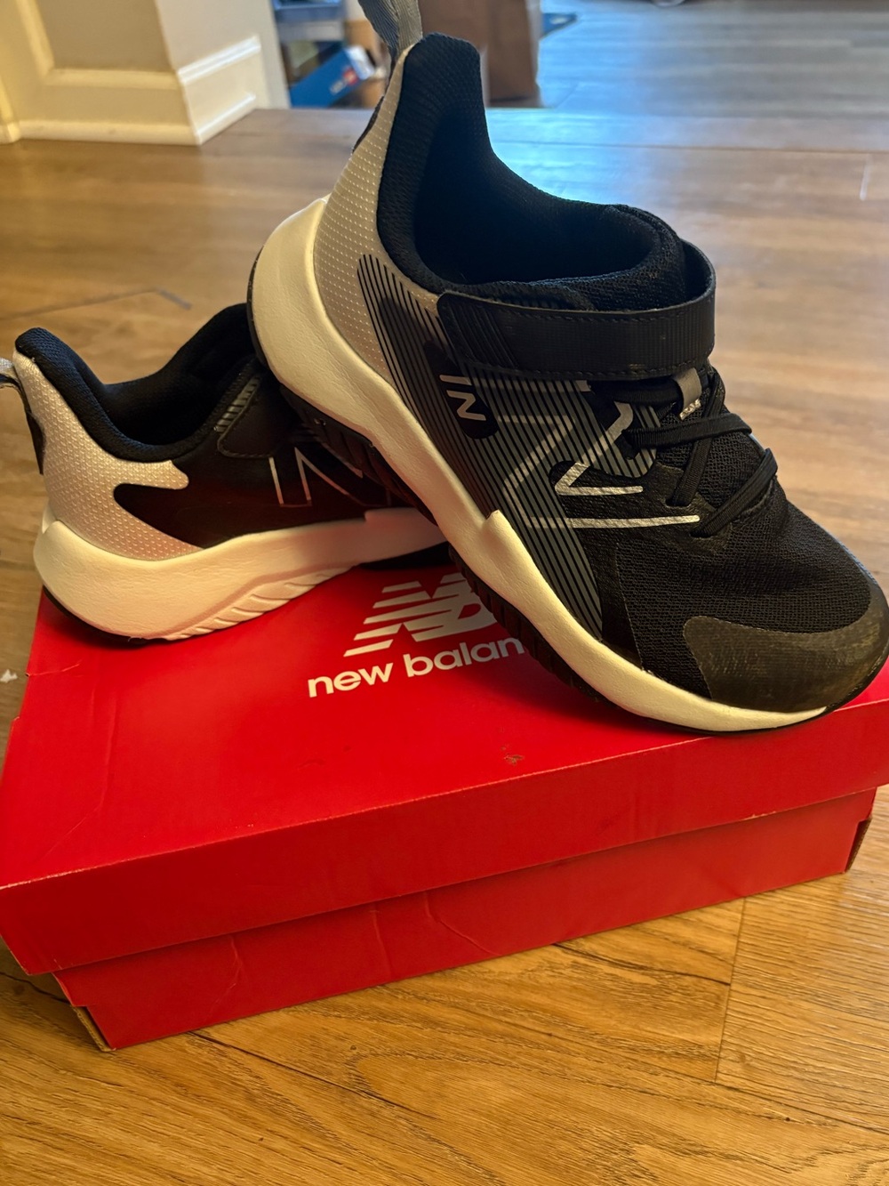 New Balance Kids Hook-and-Loop Sneakers